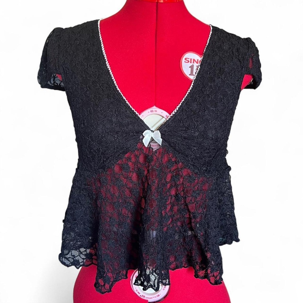 Love Tree Black Lace V Neck Top Size Medium Goth Fairy Whimsygoth